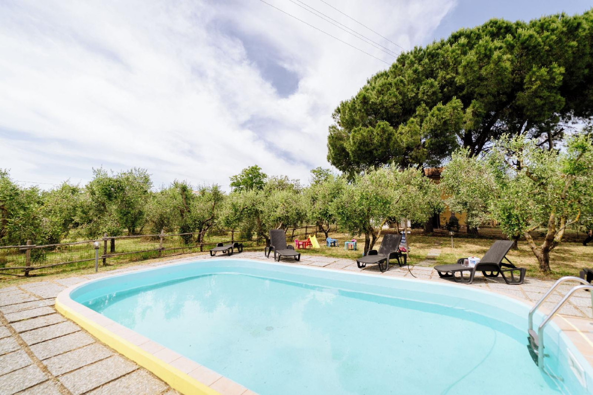 Agriturismo La Fragolaia