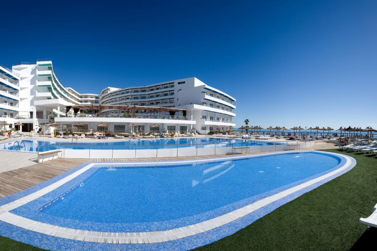 AGUAMARINA GOLF APARTAMENTOS