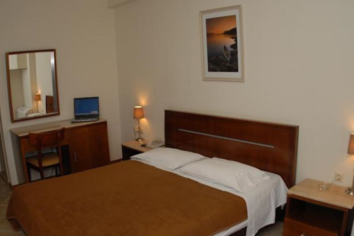 Aigli Hotel