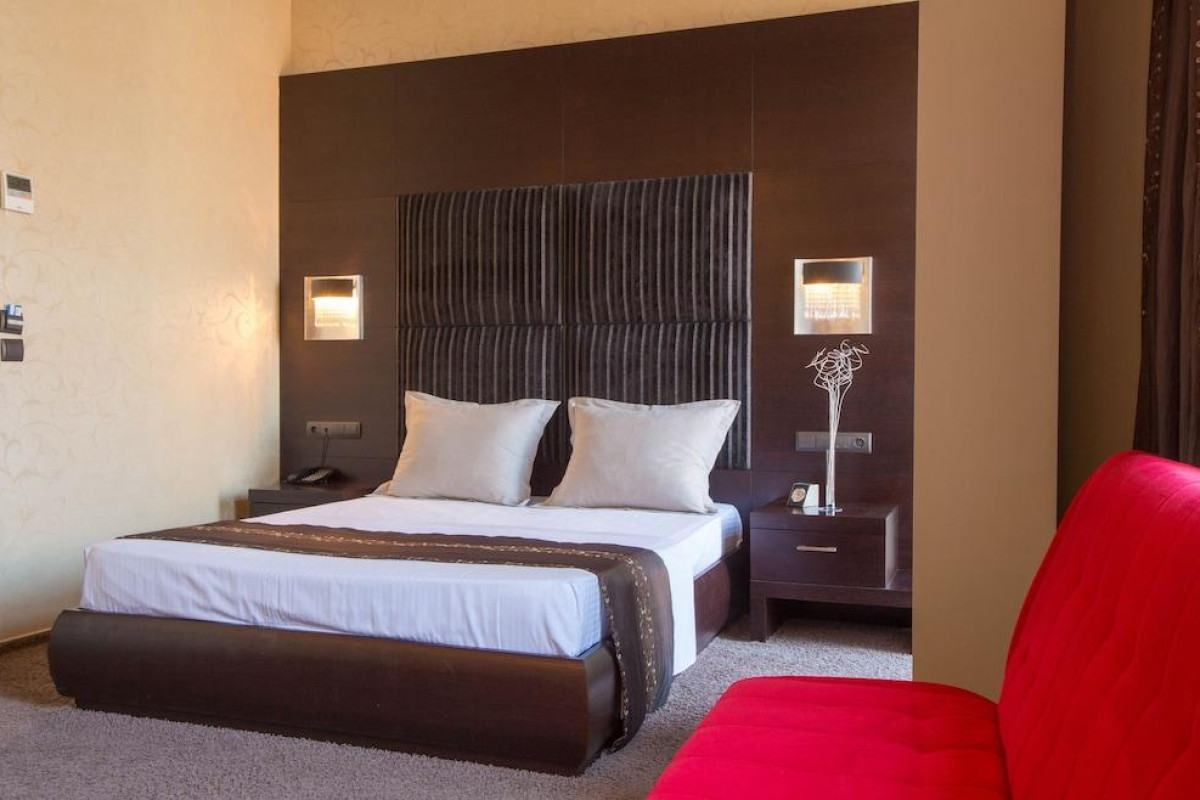 Aion Luxury Hotel
