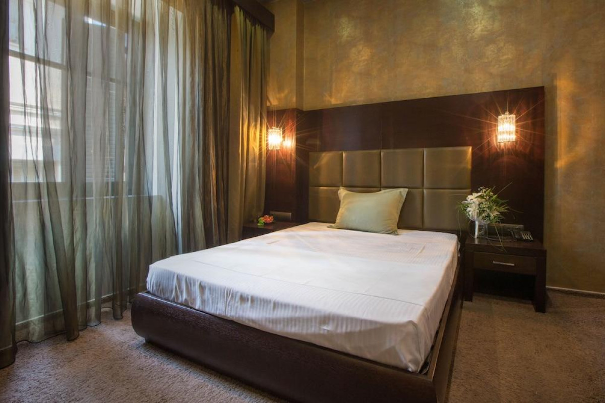 Aion Luxury Hotel
