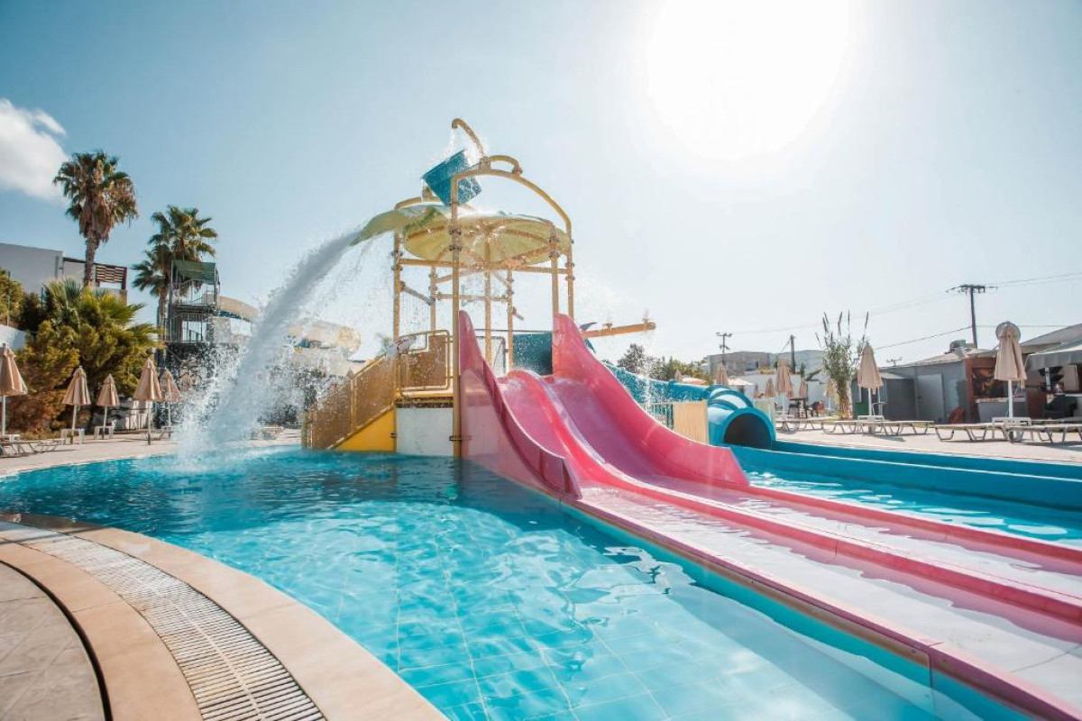 AIORA AQUA RESORT