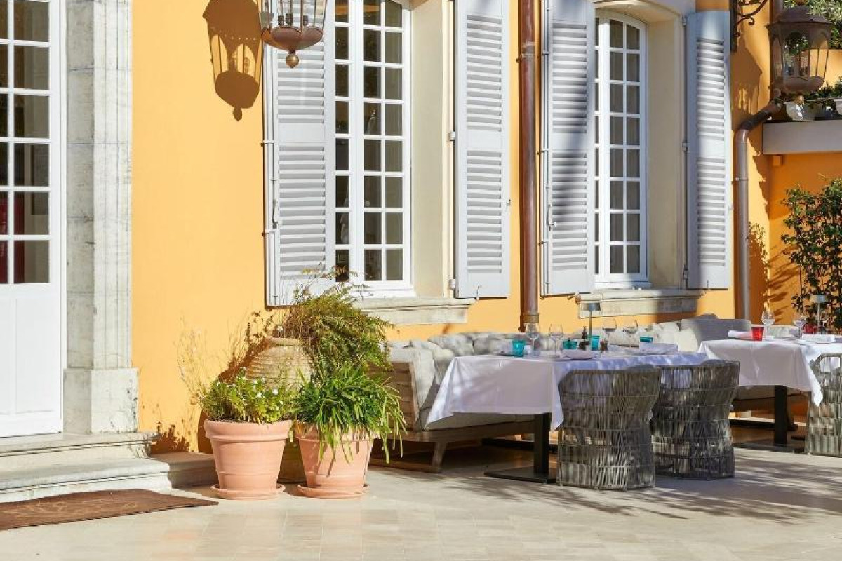 Airelles Pan Dei Palais
