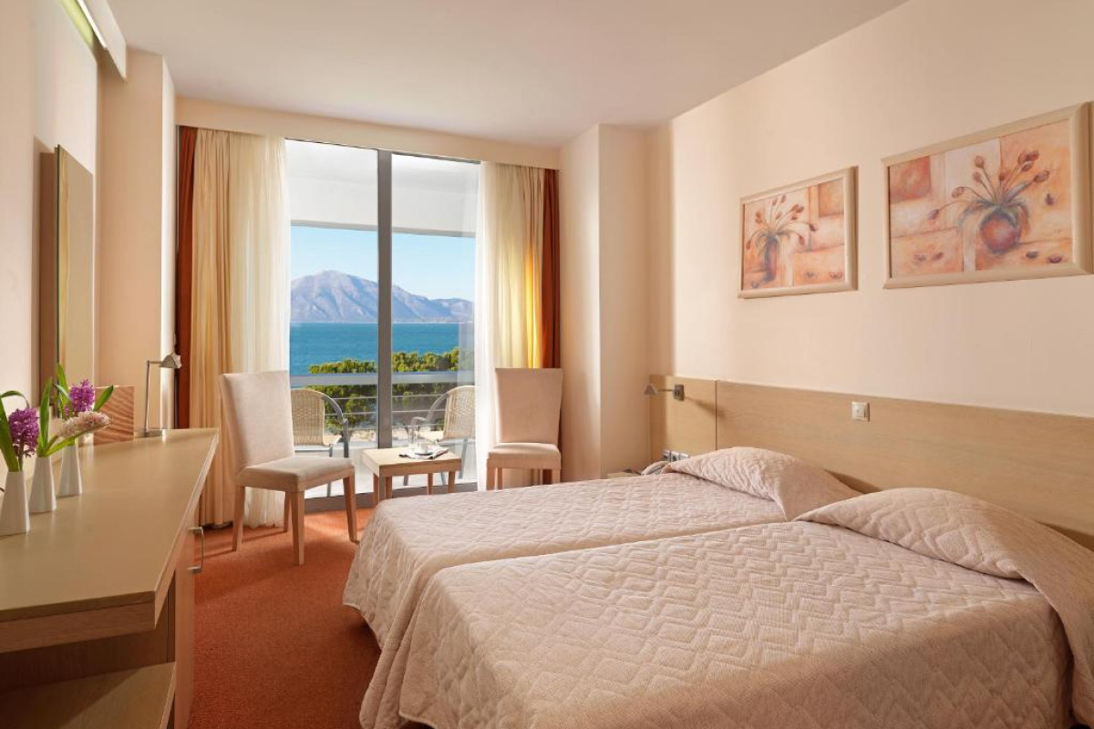 Airotel Achaia Beach