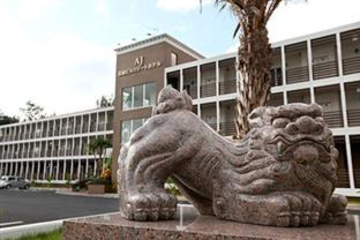 AJ ONNA BIRU RESORT HOTEL
