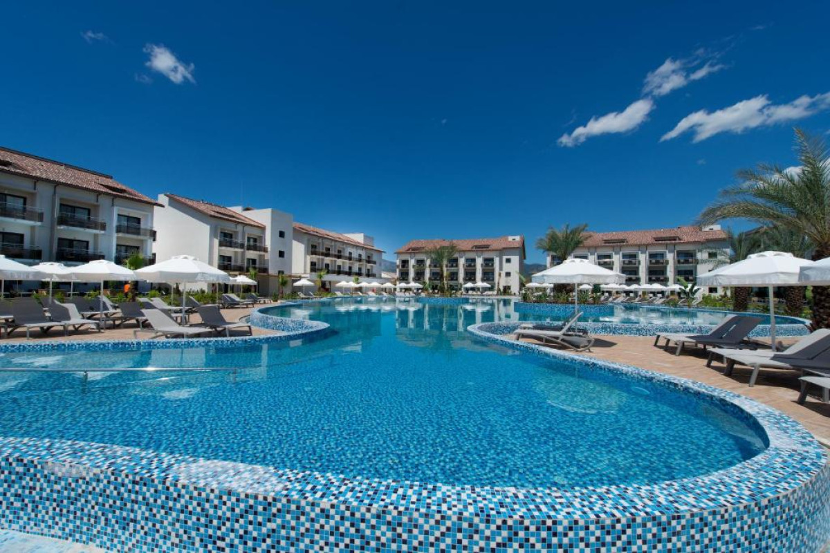 Akra Fethiye Tui Blue Sensatori