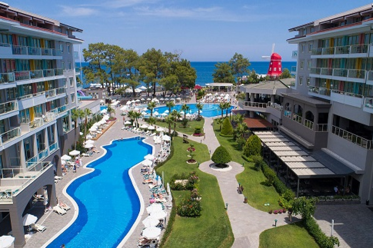 AKRA KEMER (EX KEMER BARUT COLLECTION)
