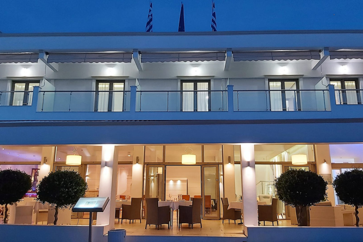 Akrogiali Exclusive Hotel - Adults Only