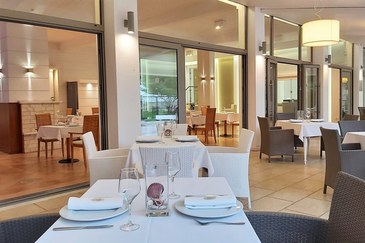 Akrogiali Exclusive Hotel - Adults Only