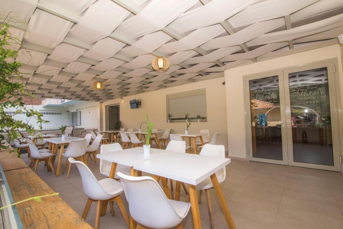 Hotel Akrotiri Lefkada