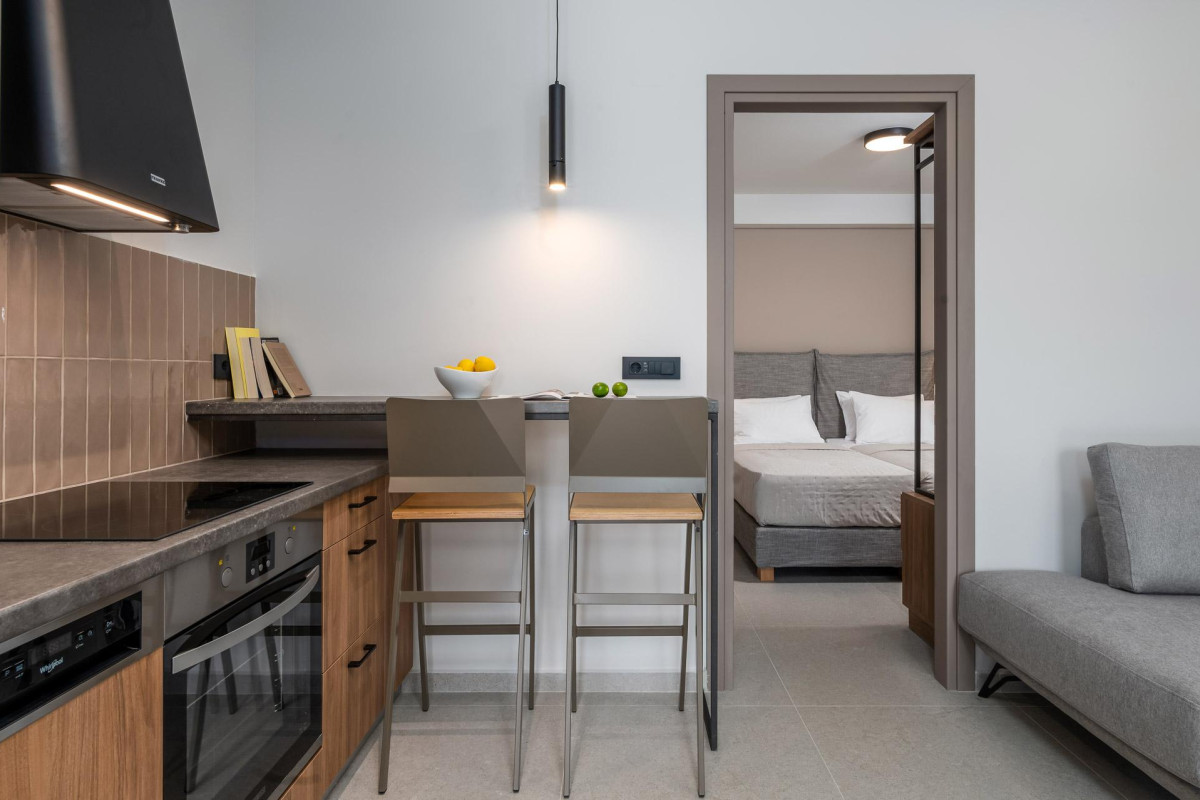 Akrotiri Suites