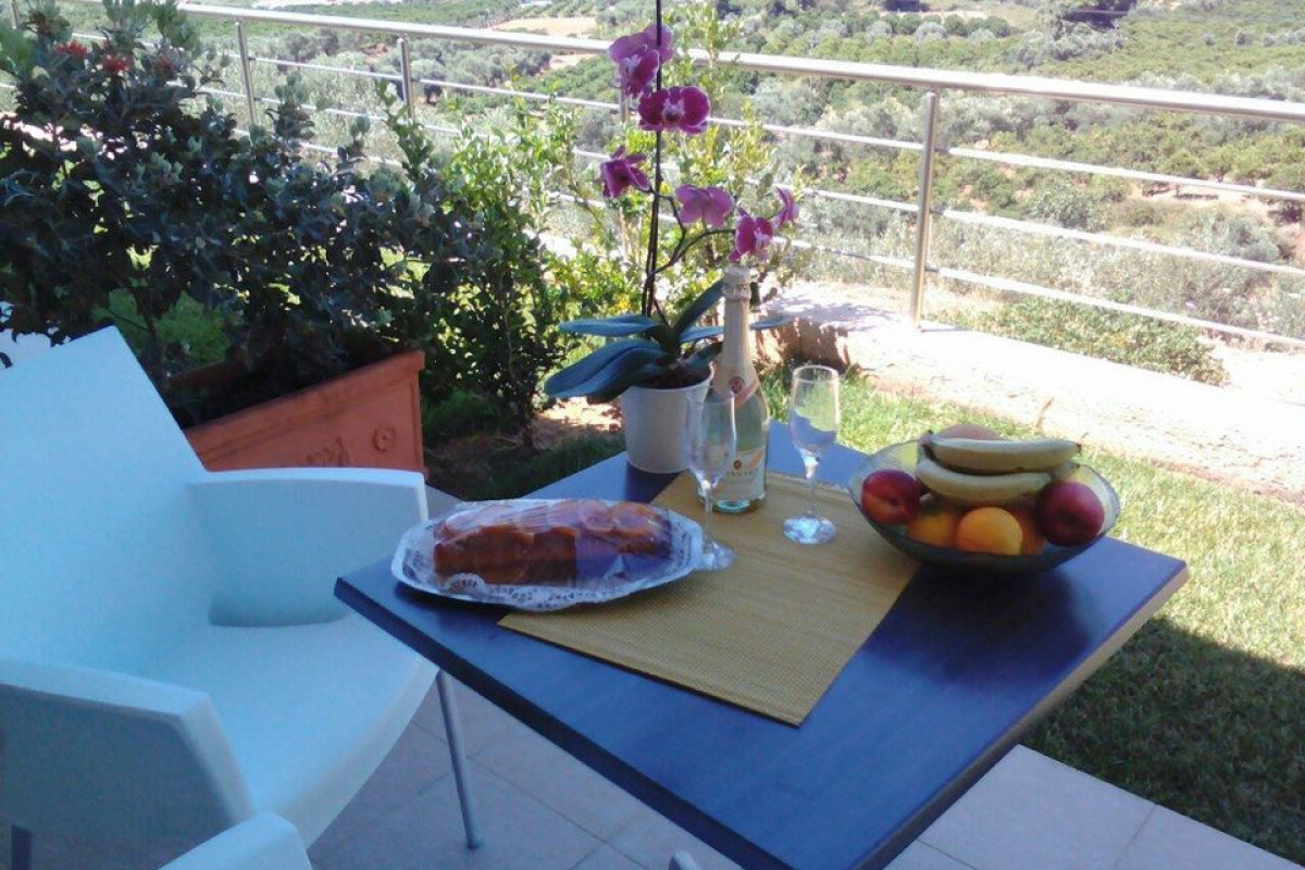 Aksos Suites Accessible Accommodation