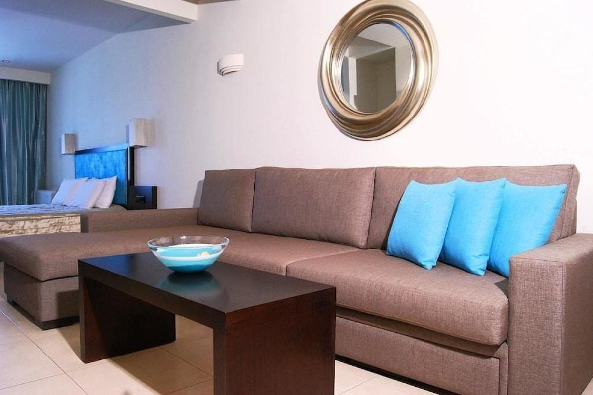 Akteon Girni Hotel