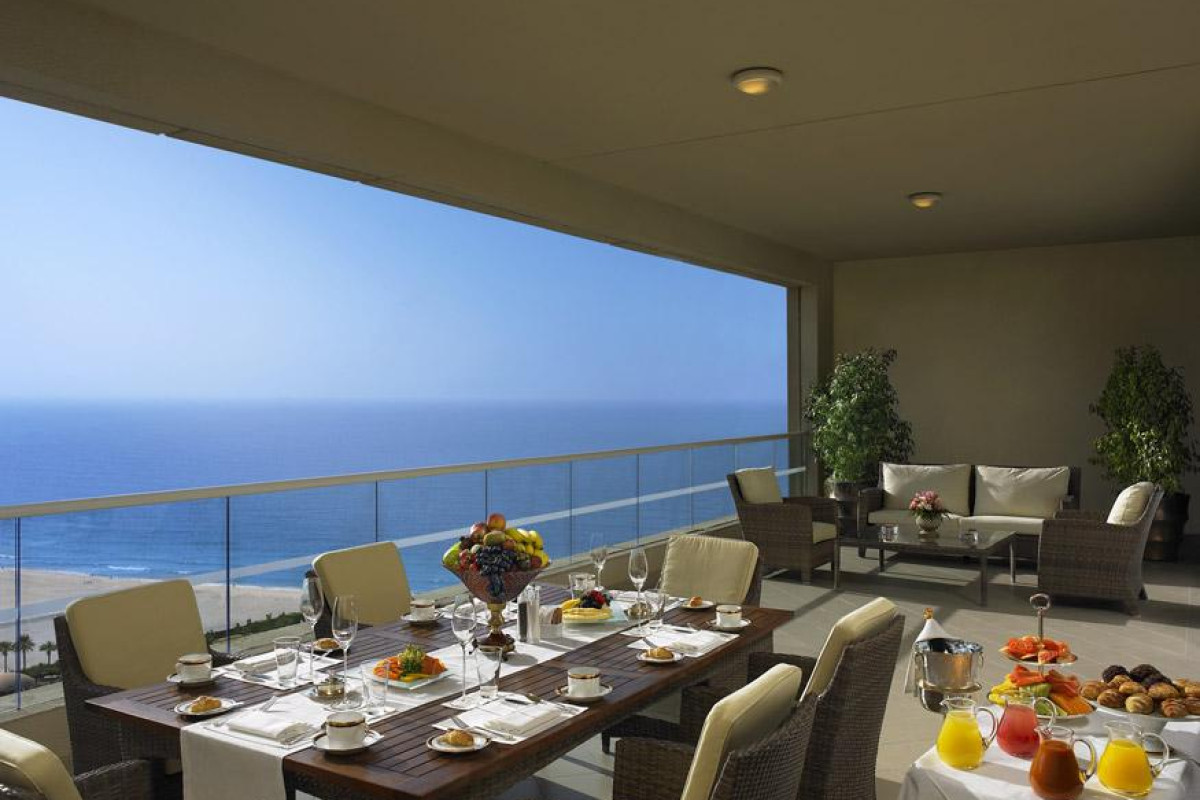 AL HABTOOR GRAND RESORT AUTOGRAPH COLLECTION