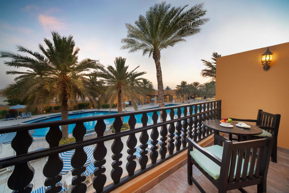 AL HAMRA RESIDENCE AND VILLAGE