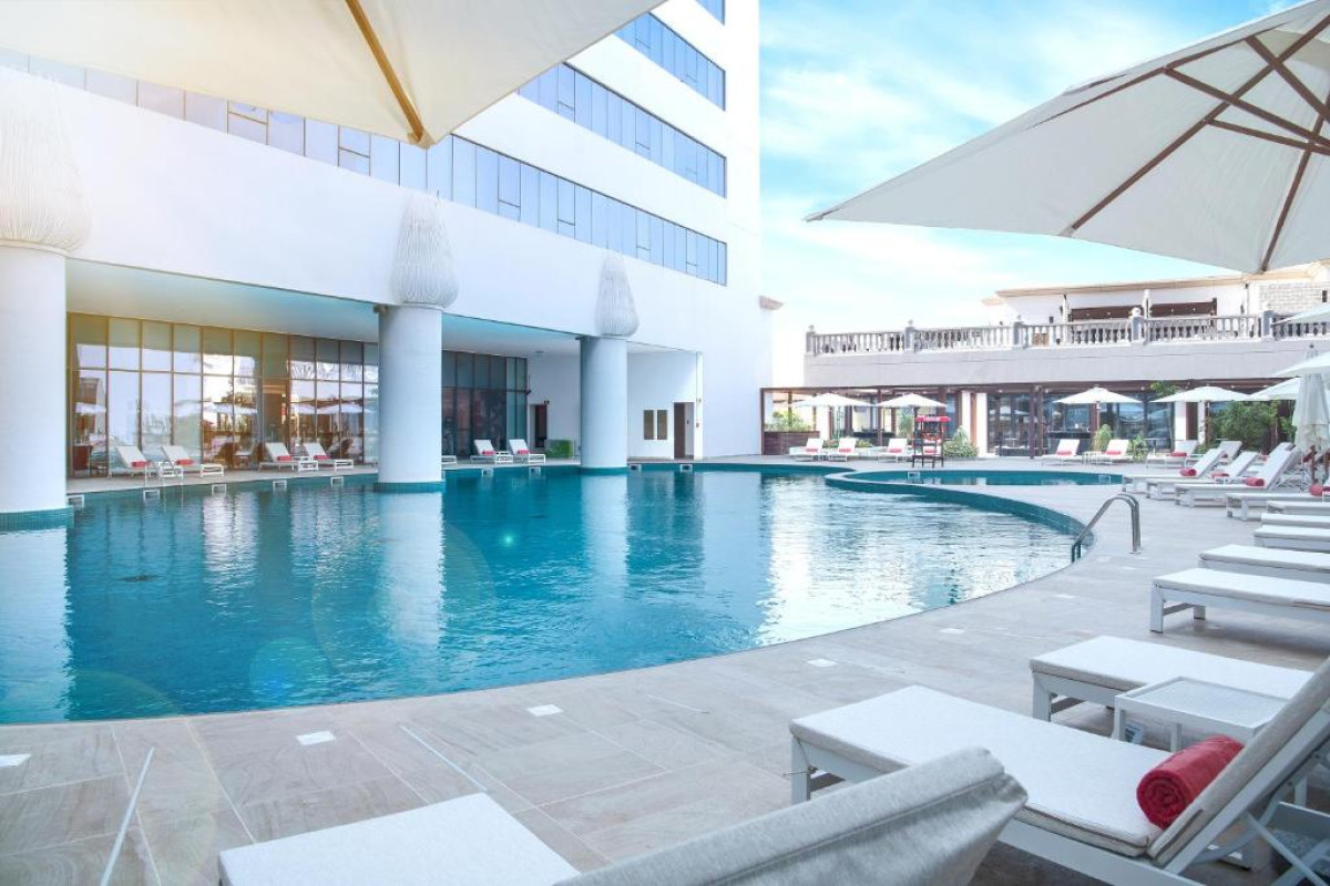 Al Jaddaf Rotana