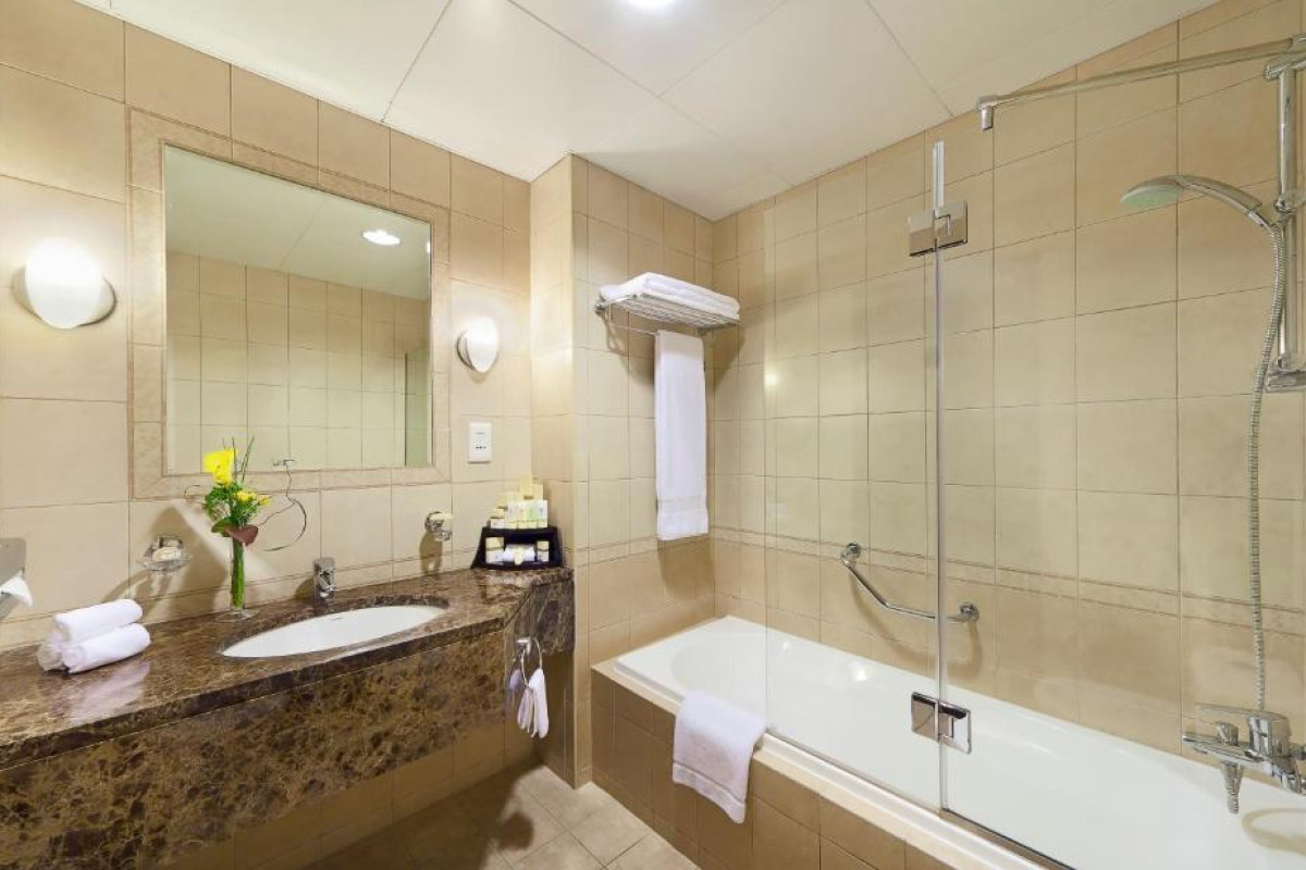 Al Manzel Hotel Apartments