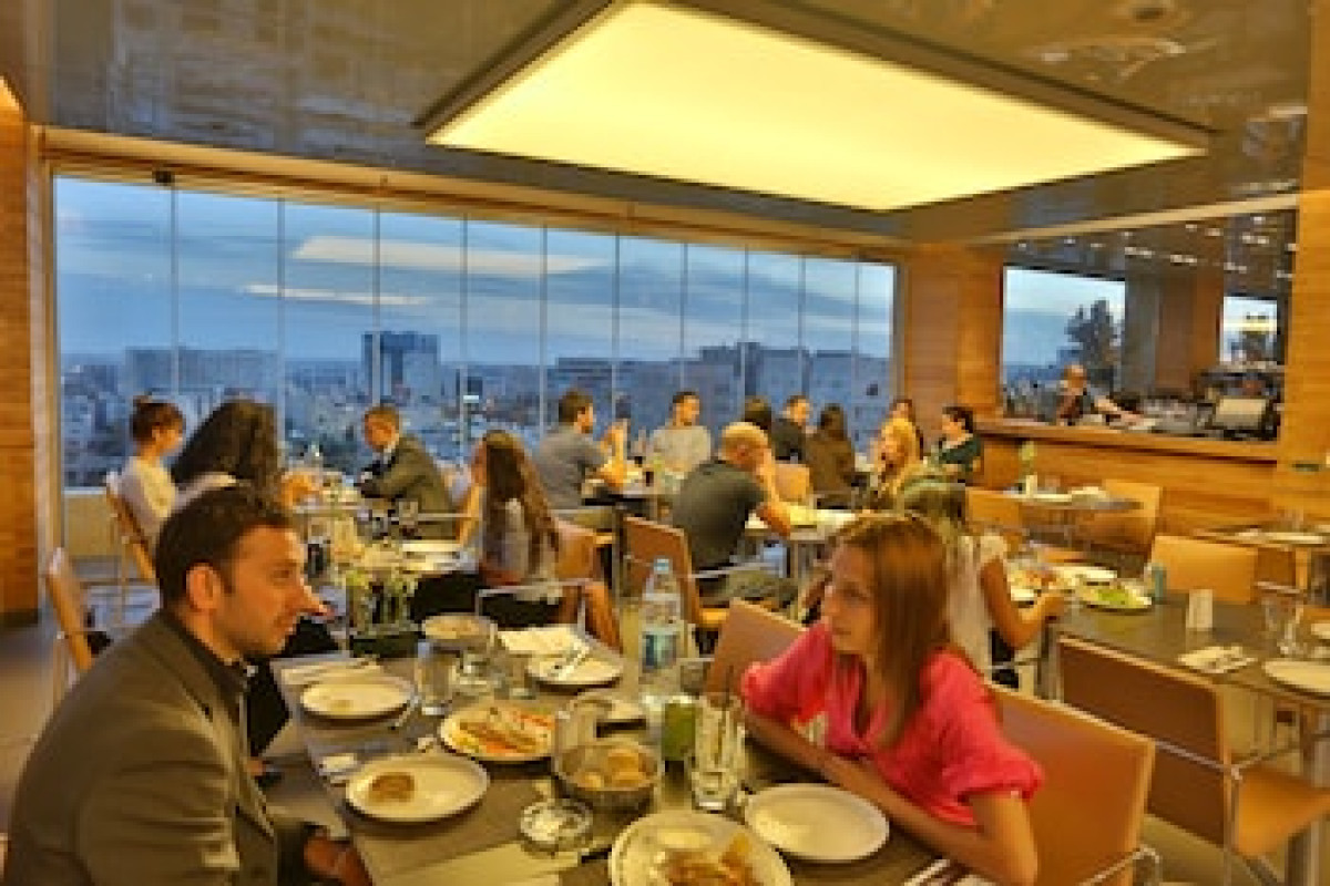 AL QASR METROPOLE