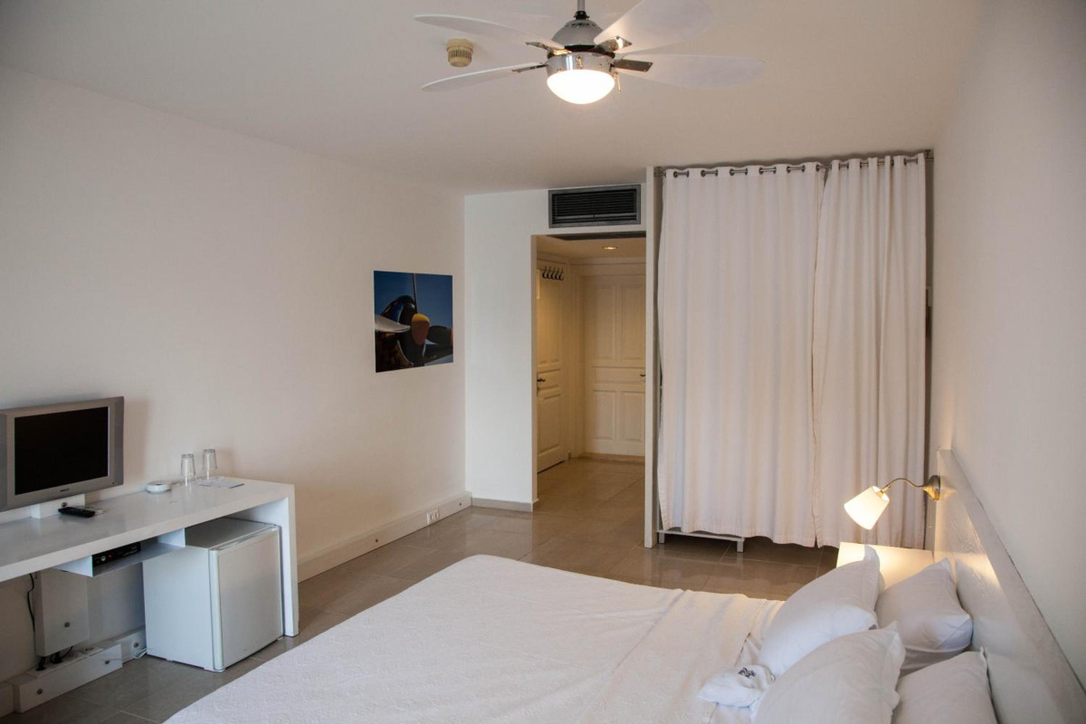 Alacati Port Hotel