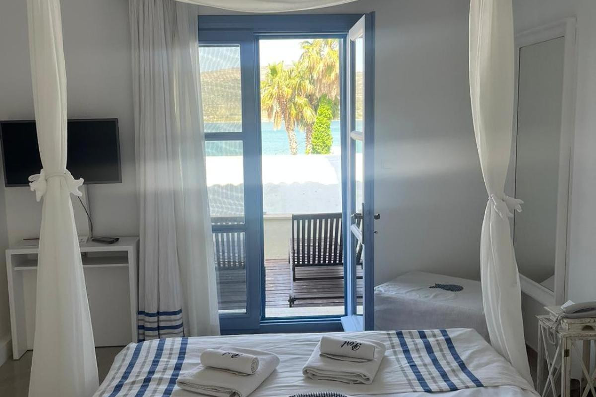 Alacati Port Hotel