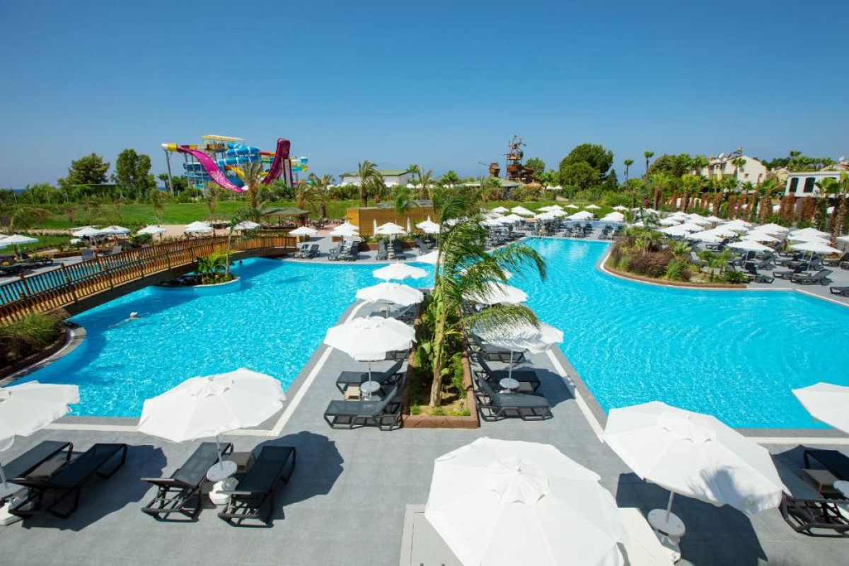 ALARCHA HOTELS & RESORT