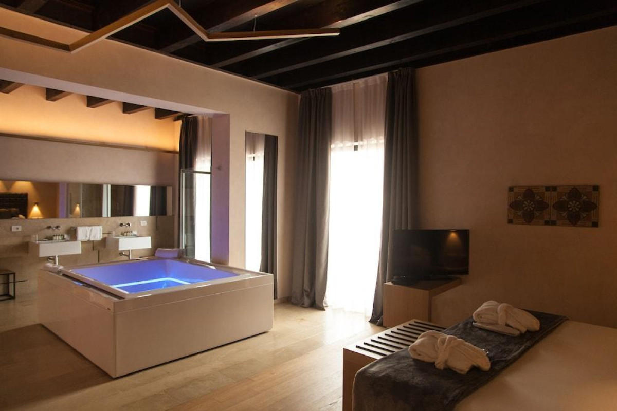 Alba Palace Hotel