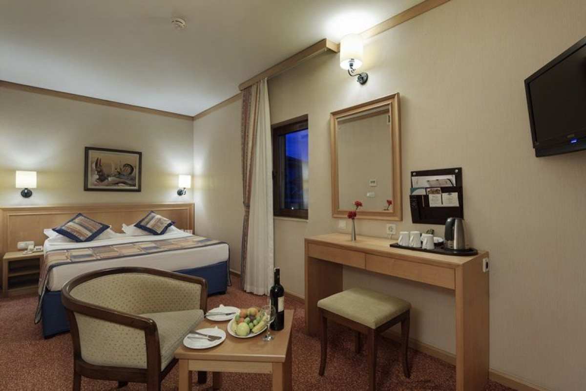 ALBA QUEEN HOTEL