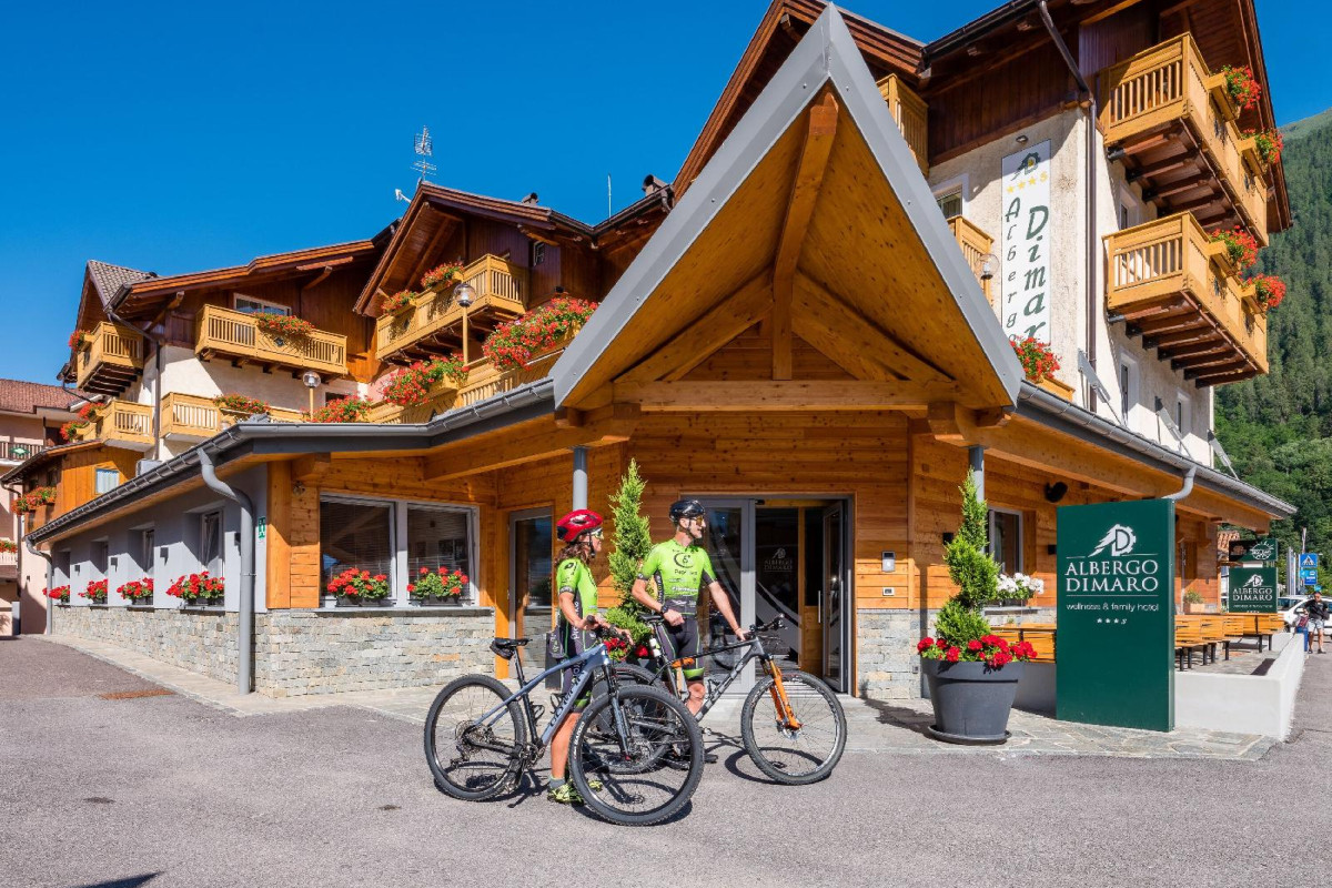Albergo Dimaro Wellness & Family Hotel