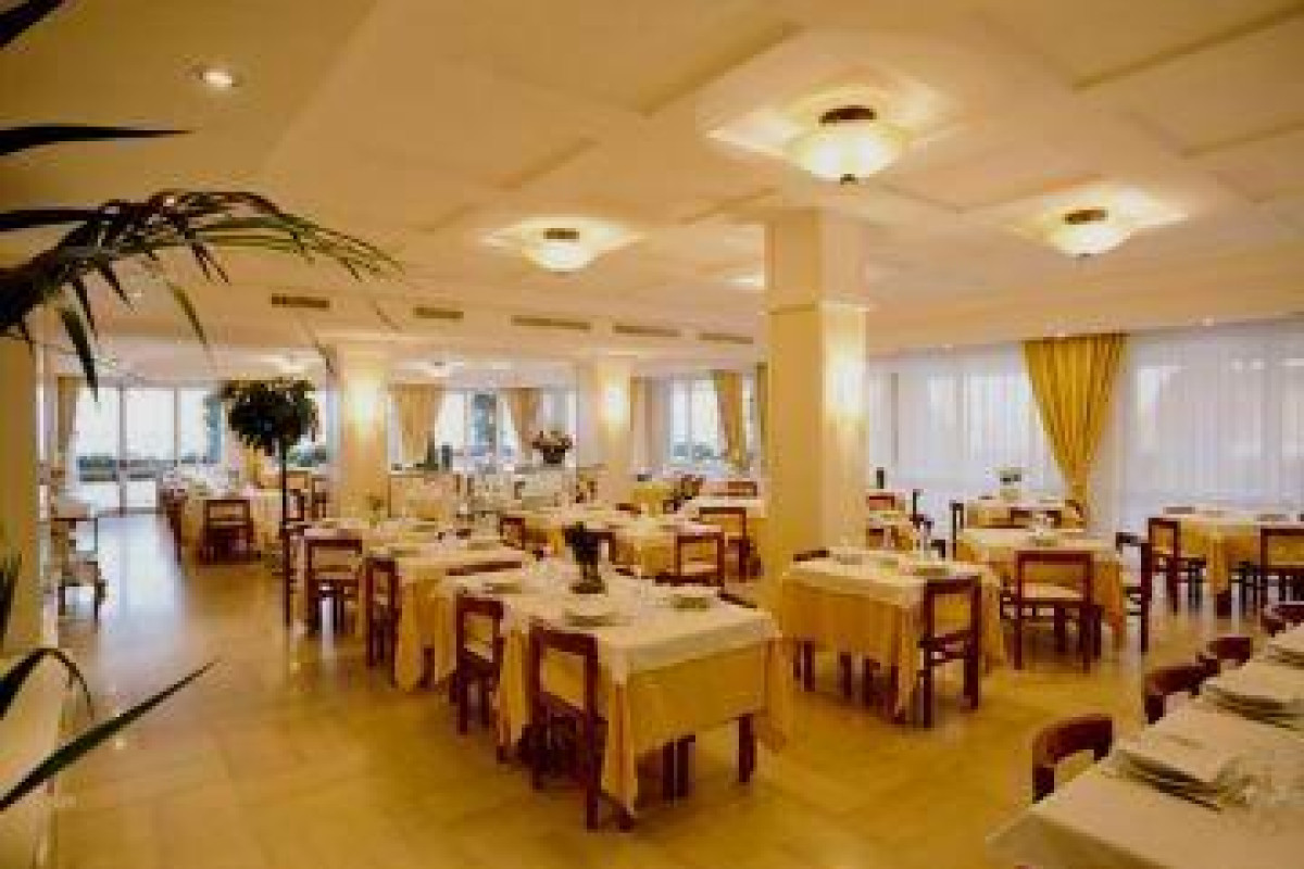 Albergo Punta De L'est