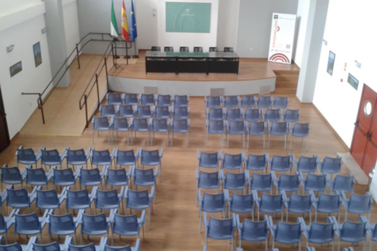 Albergue Inturjoven Almería - Hostel