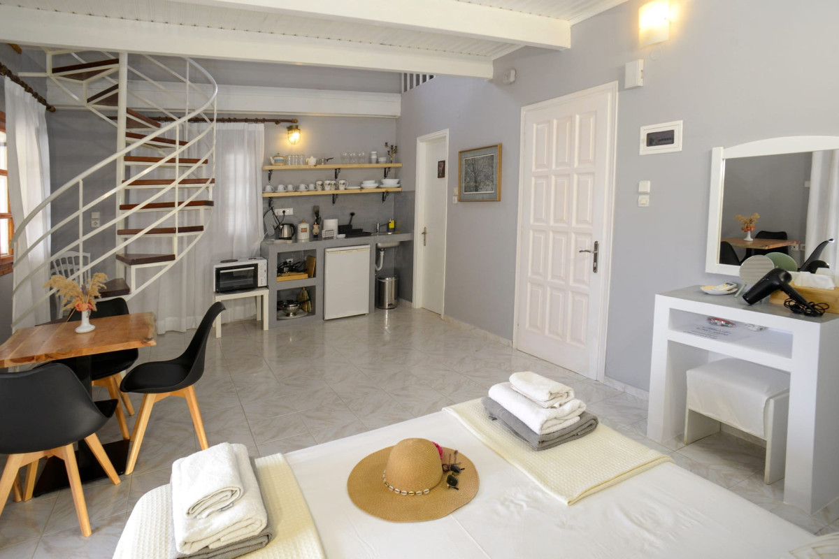 Albouro Seafront Apartments