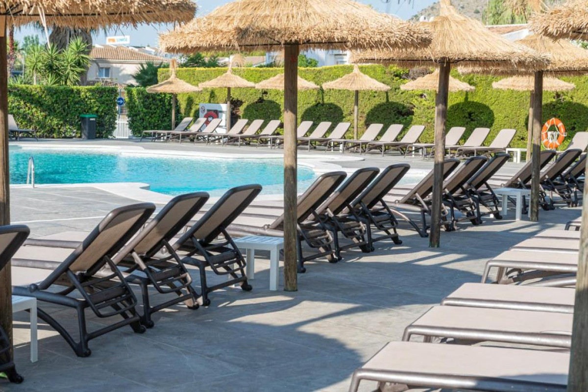 Alcudia Beach Aparthotel
