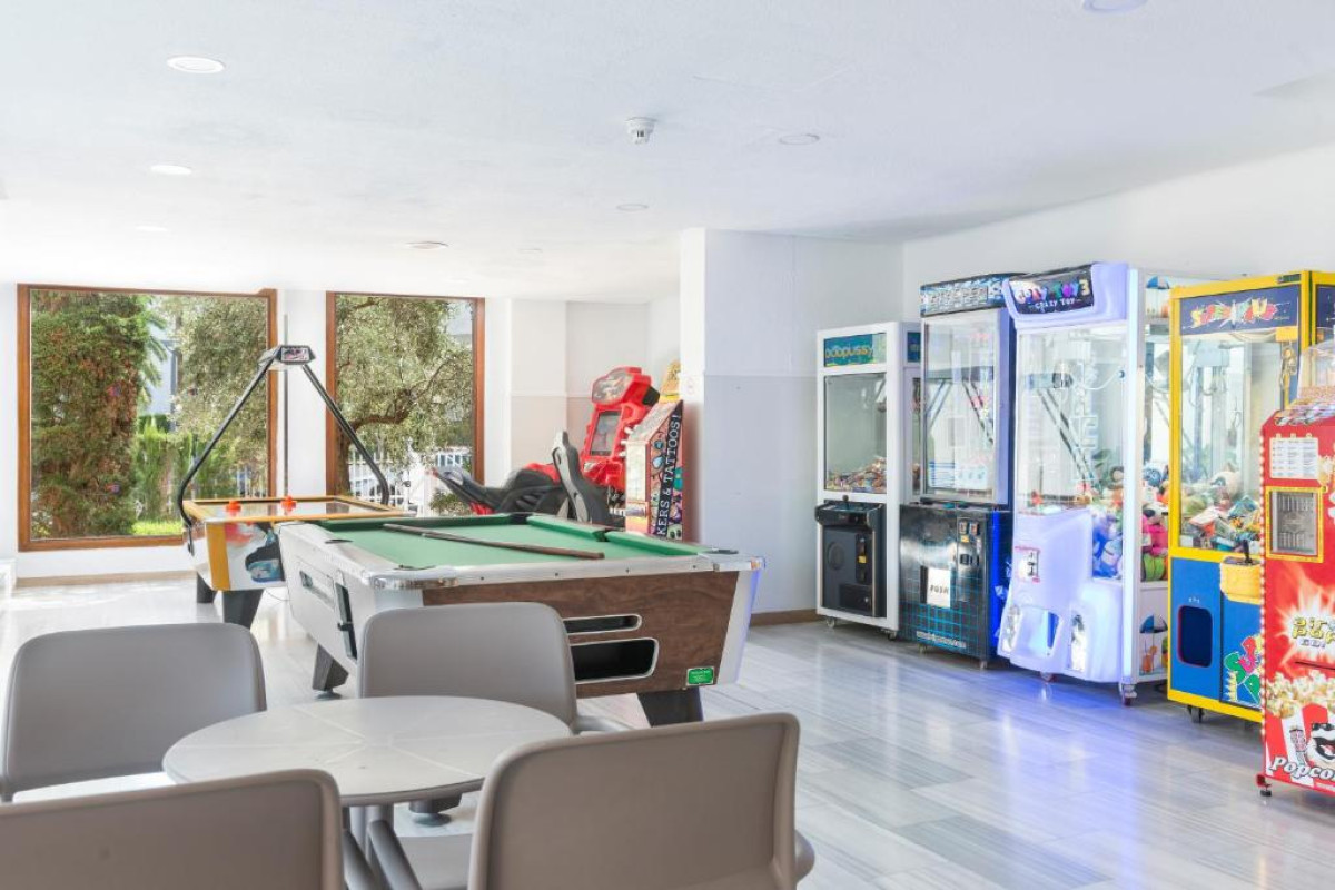 Alcudia Beach Aparthotel