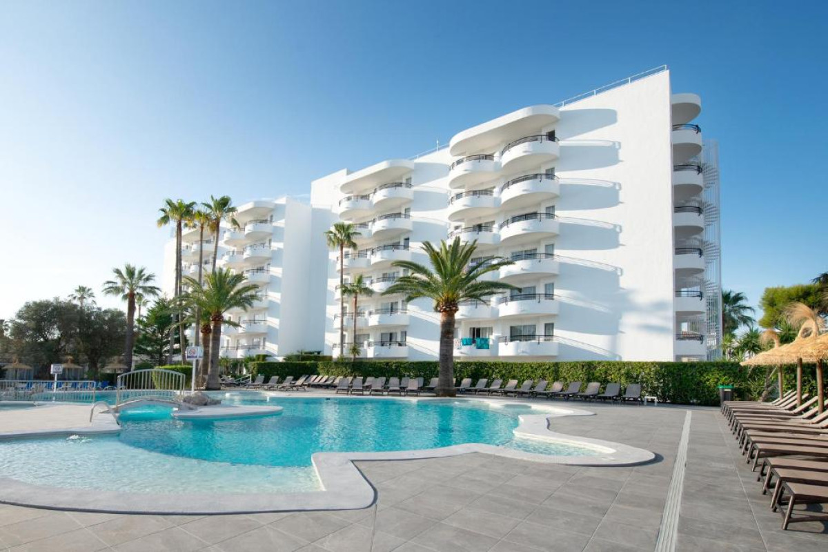 Alcudia Beach Aparthotel