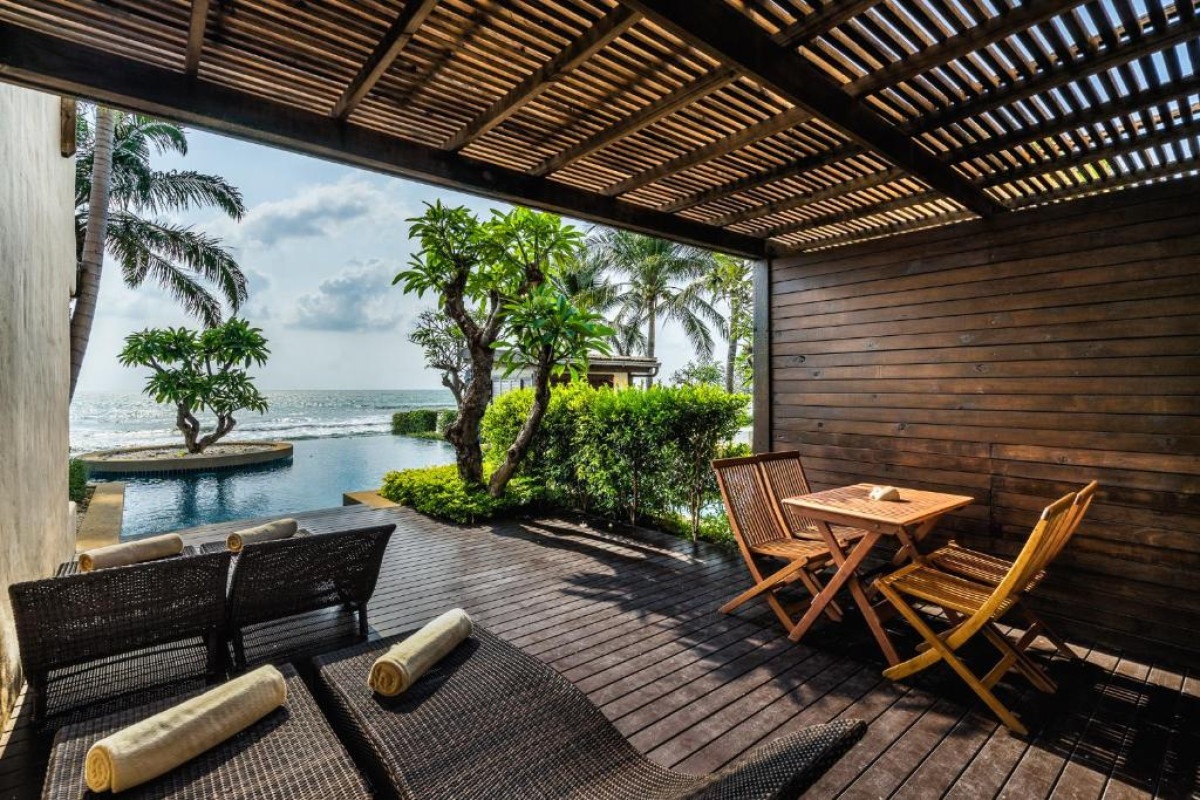 Aleenta Hua Hin Pranburi Resort & Spa