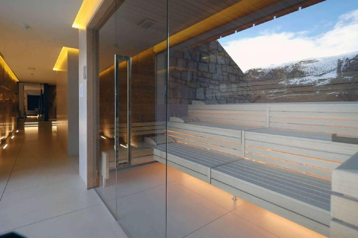Alexander Charme Hotel