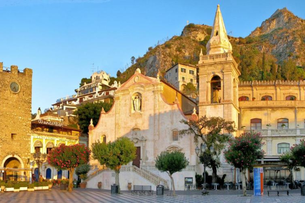 Alexander Giardini Naxos