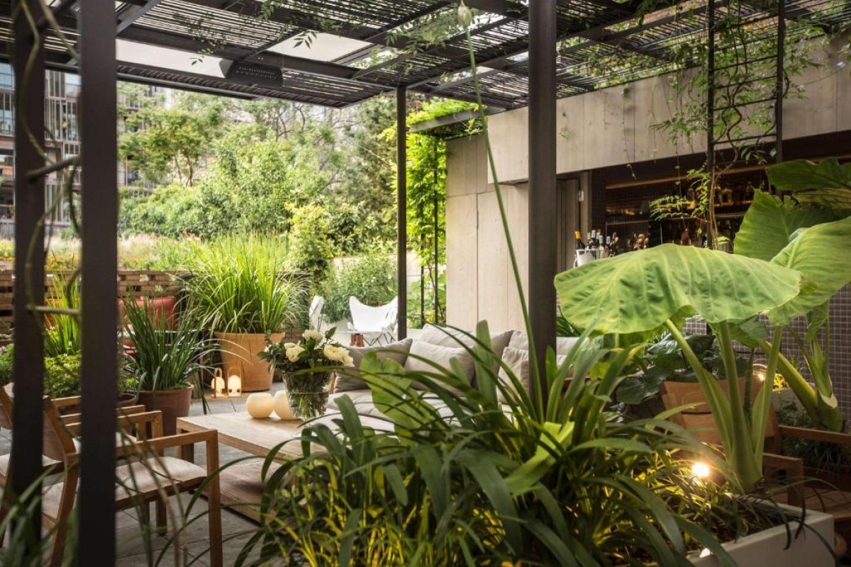 ALEXANDRA BARCELONA HOTEL, CURIO COLLECTION BY HILTON