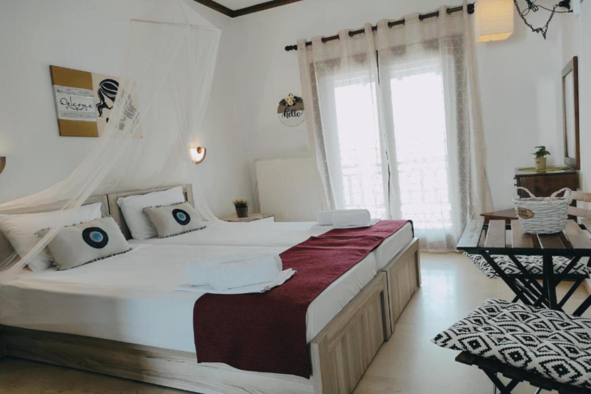 Alexandra Hotel - Nea Roda