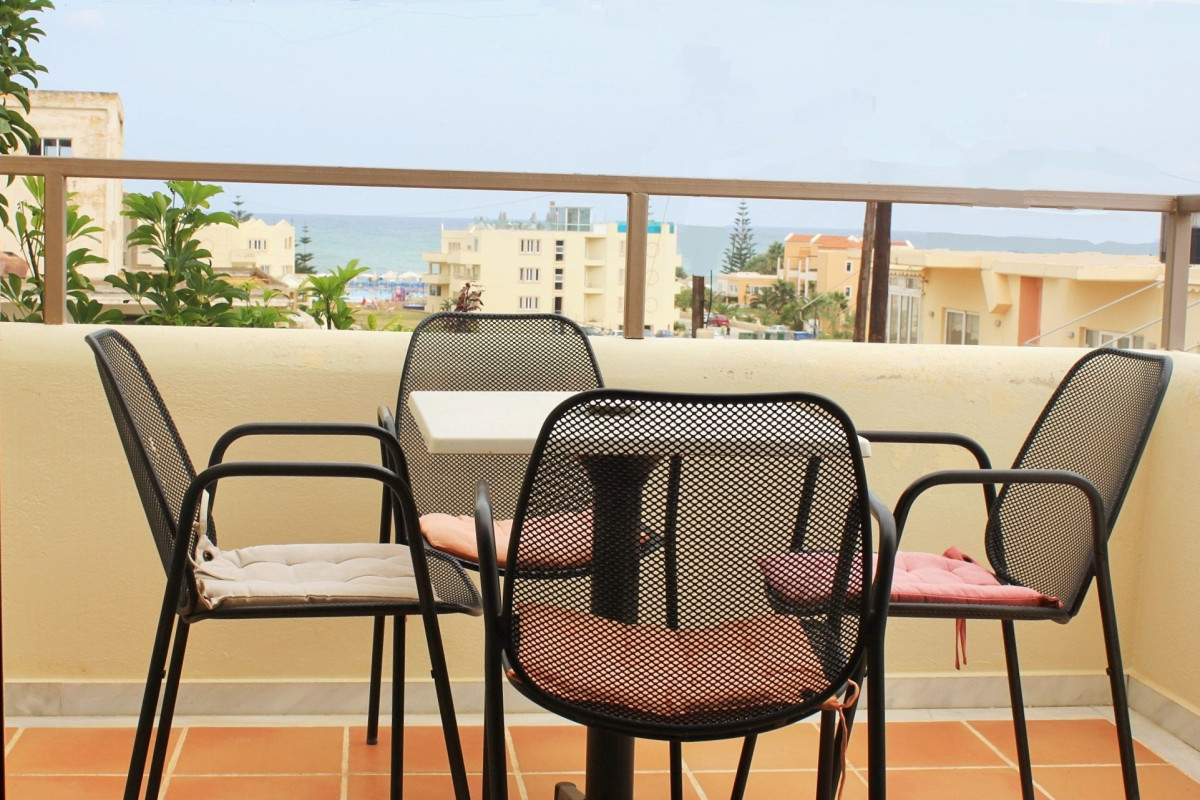 ALEXANDROS M HOTEL