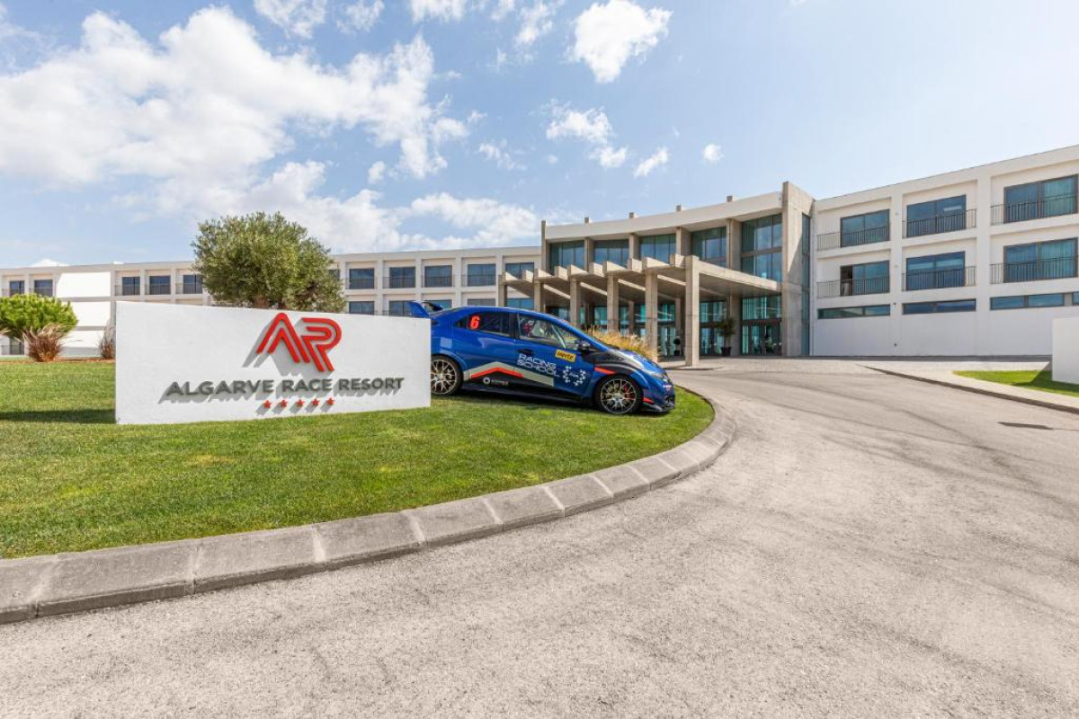 Algarve Race Resort Hotel