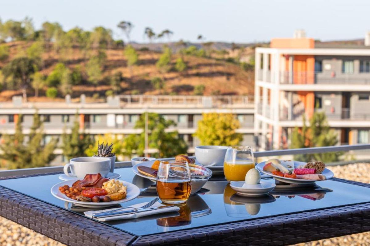 Algarve Race Resort Hotel