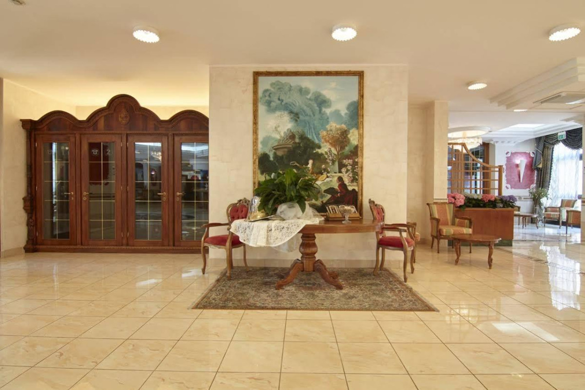 Ali Hotels - Palace