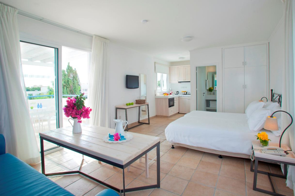 Aliathon Aegean Resort