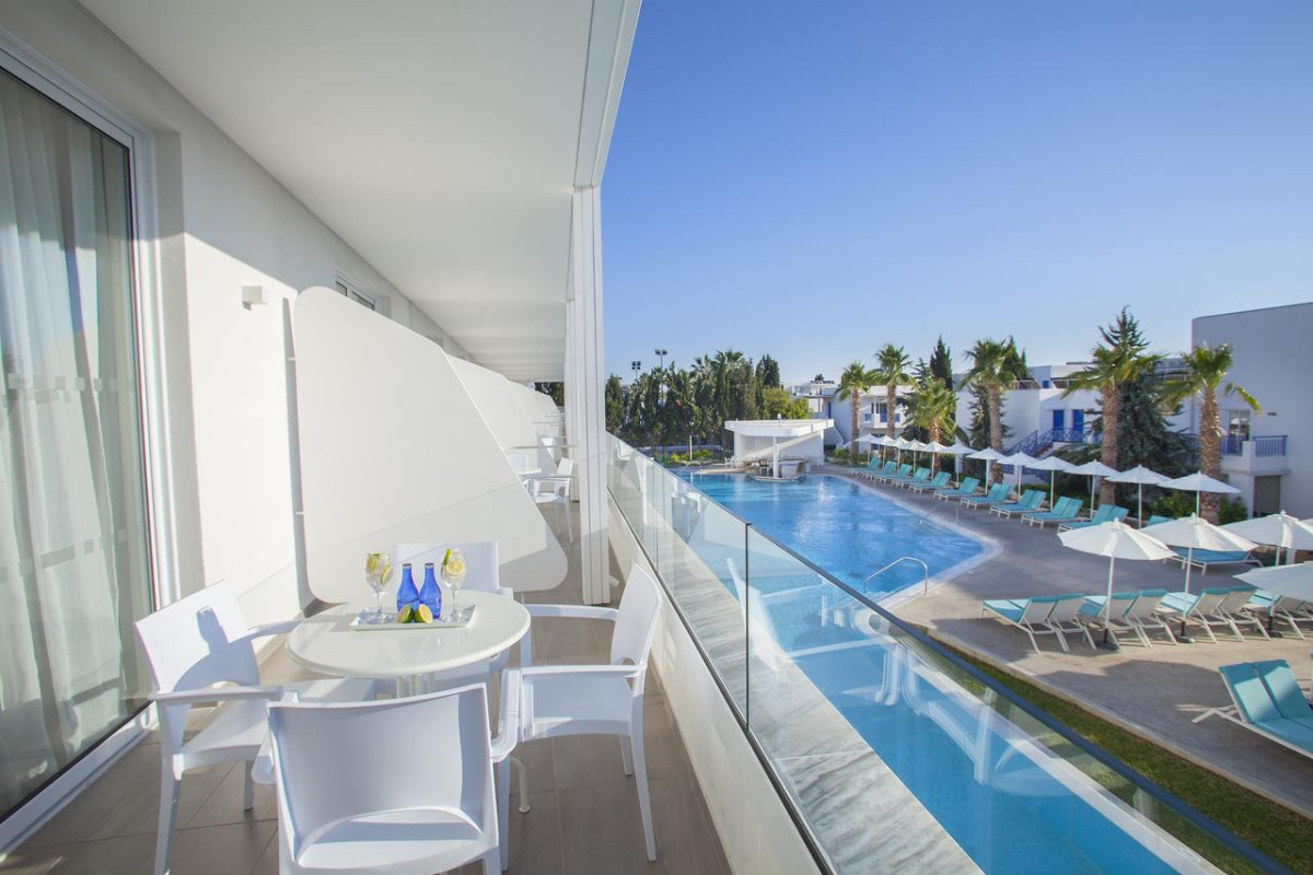 Aliathon Aegean Resort