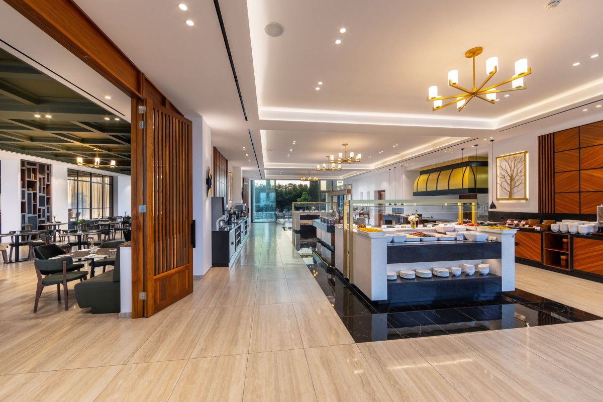 Aliathon Resort