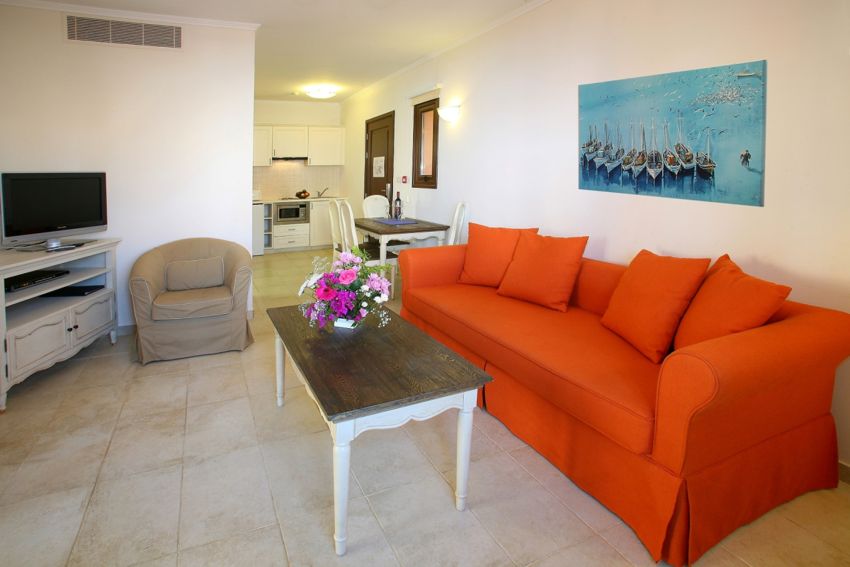 Aliathon Resort