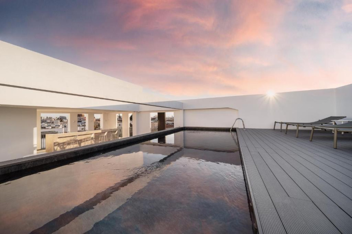 ALINEA SUITES LIMASSOL CENTER