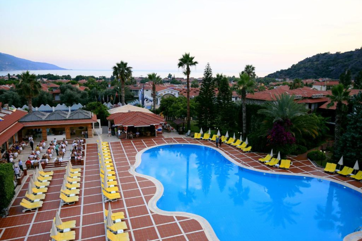 ALIZE HOTEL