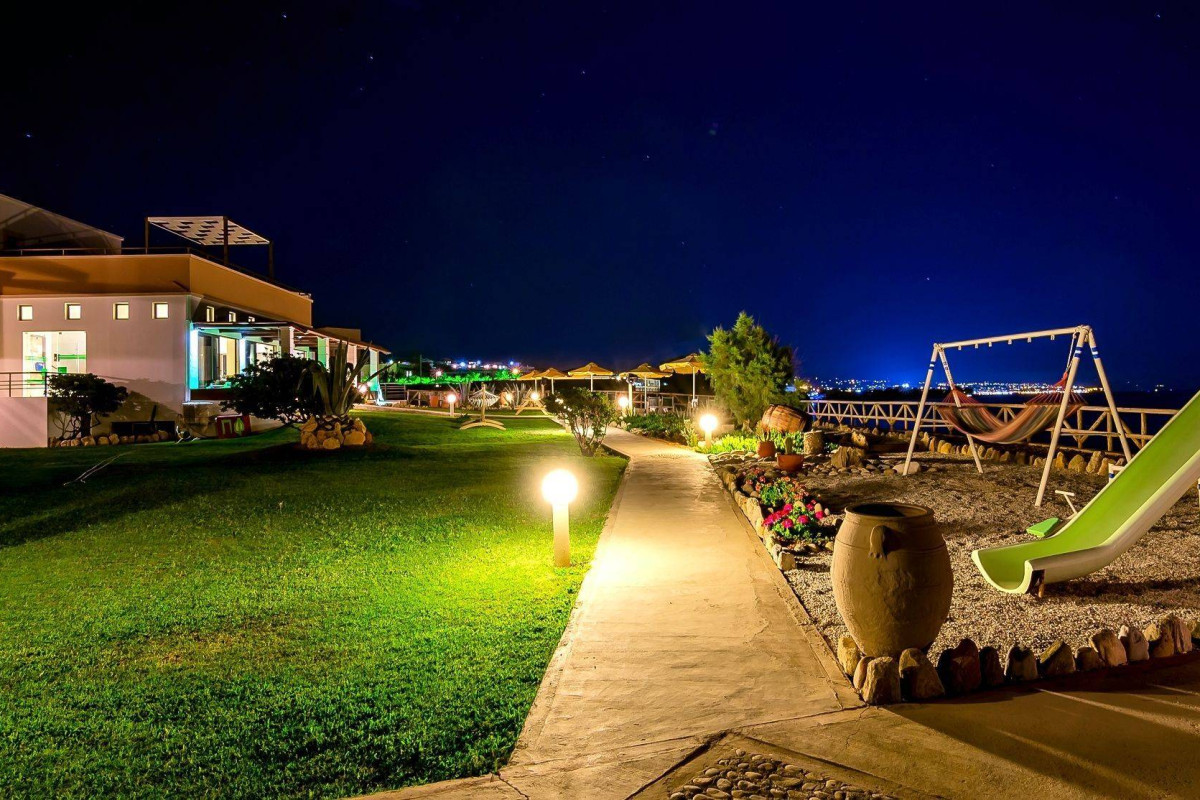 ALKIONIS BEACH HOTEL APARTMENTS